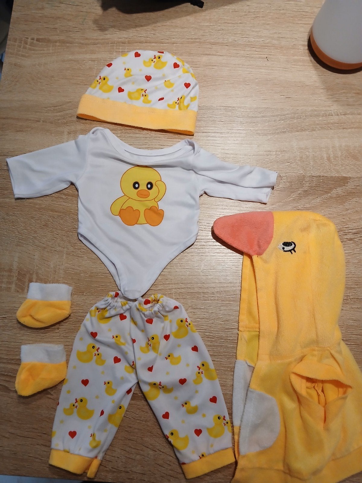 vêtements poupée, Enlèvement