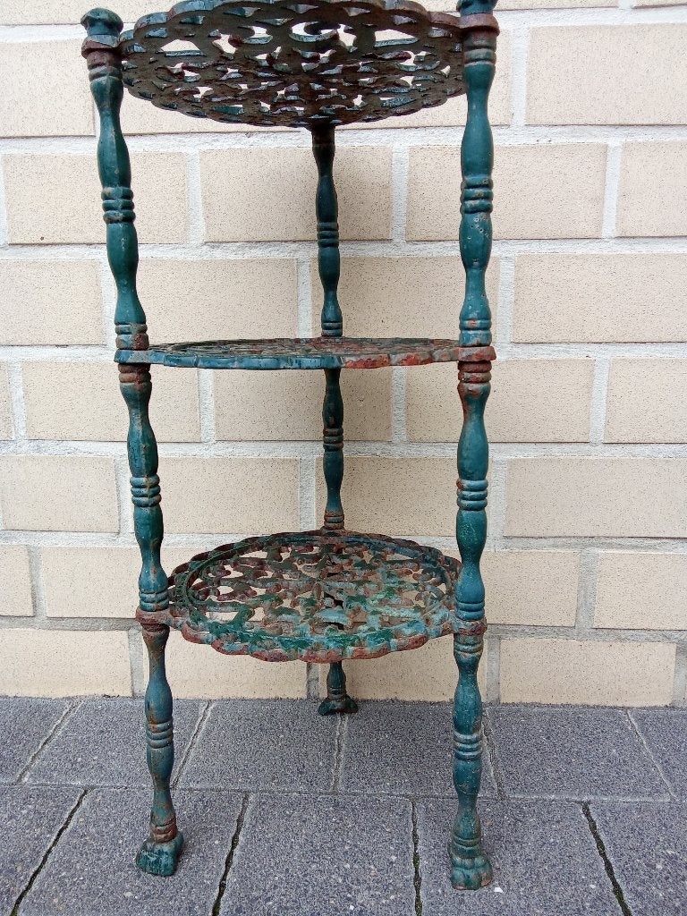 PLANTEN TAFEL GIETIJZER, Enlèvement