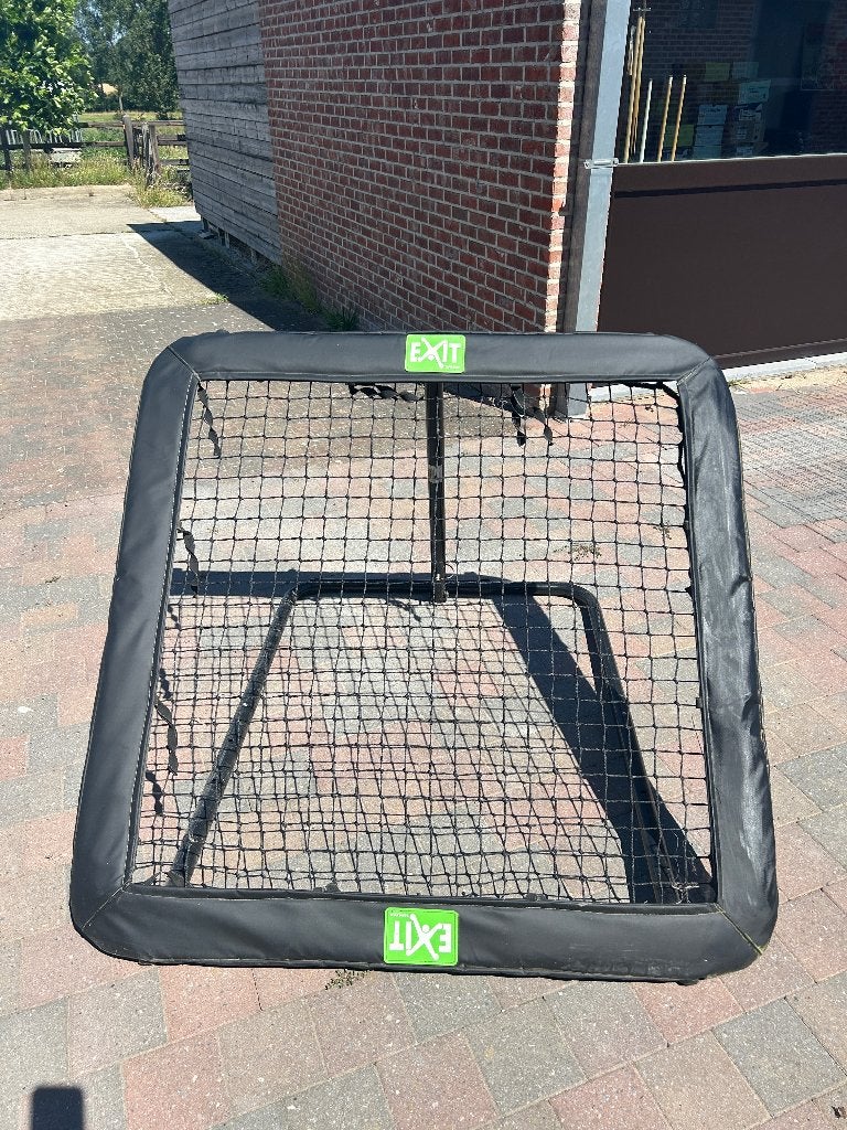 Exit multisport rebounder L 124x124, Sport en Fitness, Voetbal, Ophalen, Gebruikt, Bal