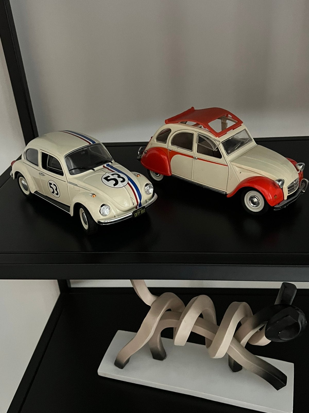 Mignatures 1/18, Collections, Collections Autre, Enlèvement, Comme neuf