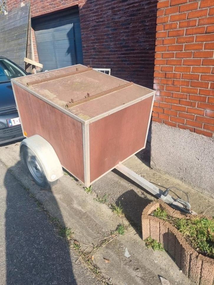 Honden aanhangwagen te koop, Ophalen
