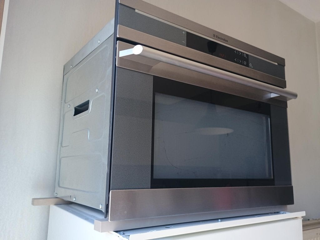 Four encastré Electrolux EMC38915X - Bon état, Electroménager, Encastré, Enlèvement, Utilisé, 45 à 60 cm