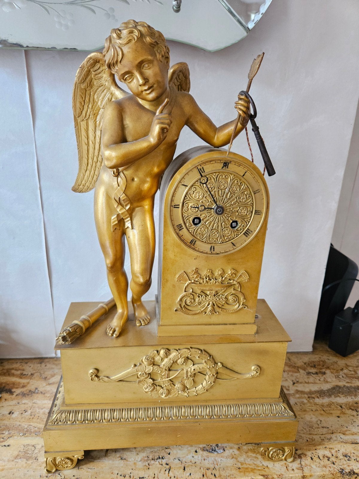 Horloge, Enlèvement, Bronze