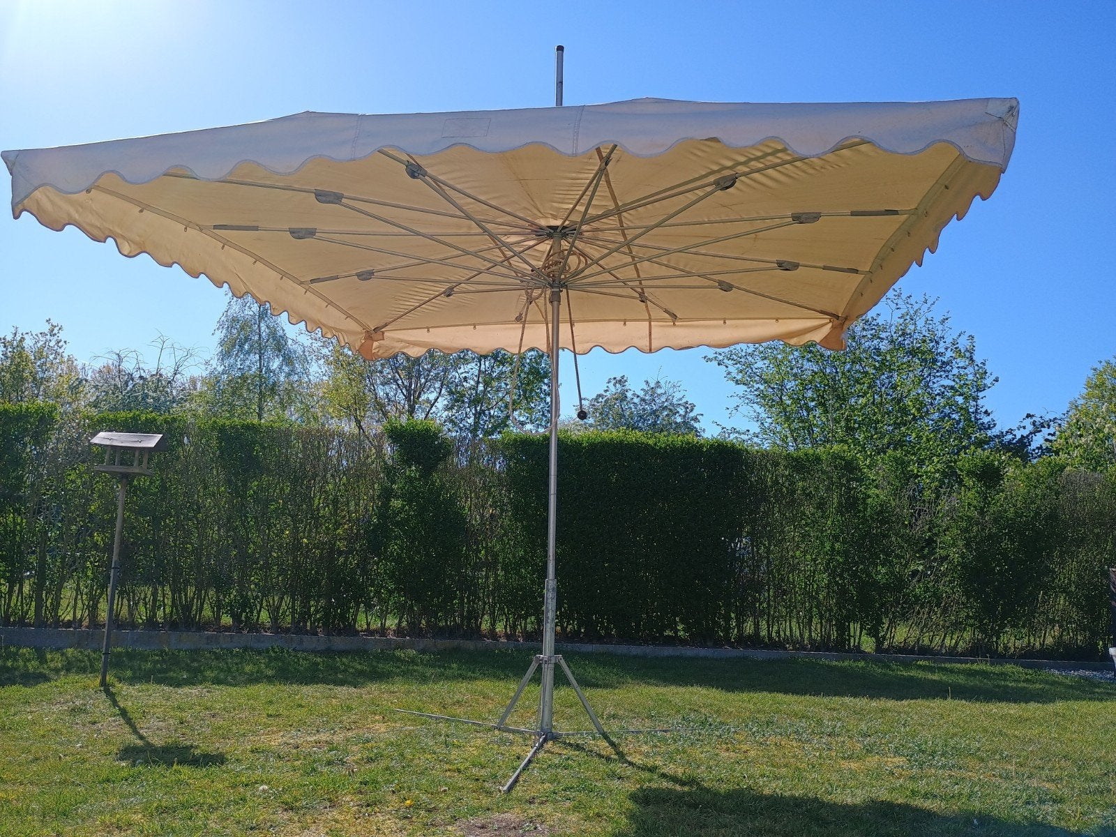 2 marktparasols, Ophalen