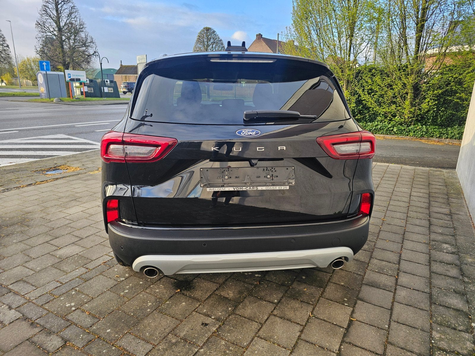 Ford kuga 1.5 ecoboost titanium, Auto's, Ford, Voorwielaandrijving, 1498 cc, 4 cilinders, Zwart