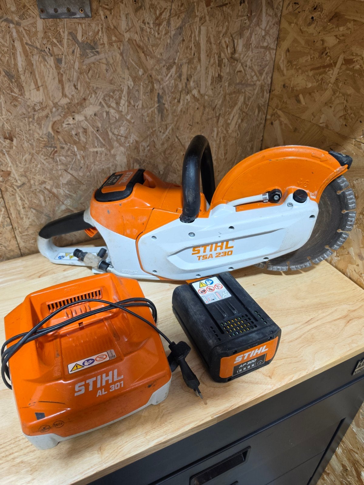 2022 stihl TSA 230 slijper, Ophalen of Verzenden, Zo goed als nieuw, Overige typen