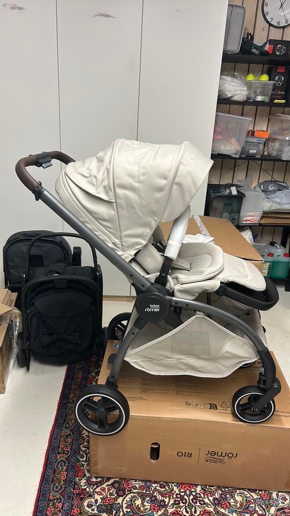 Britax Rio Kinderwagen Beige, Kinderen en Baby's, Ophalen, Nieuw, Overige merken