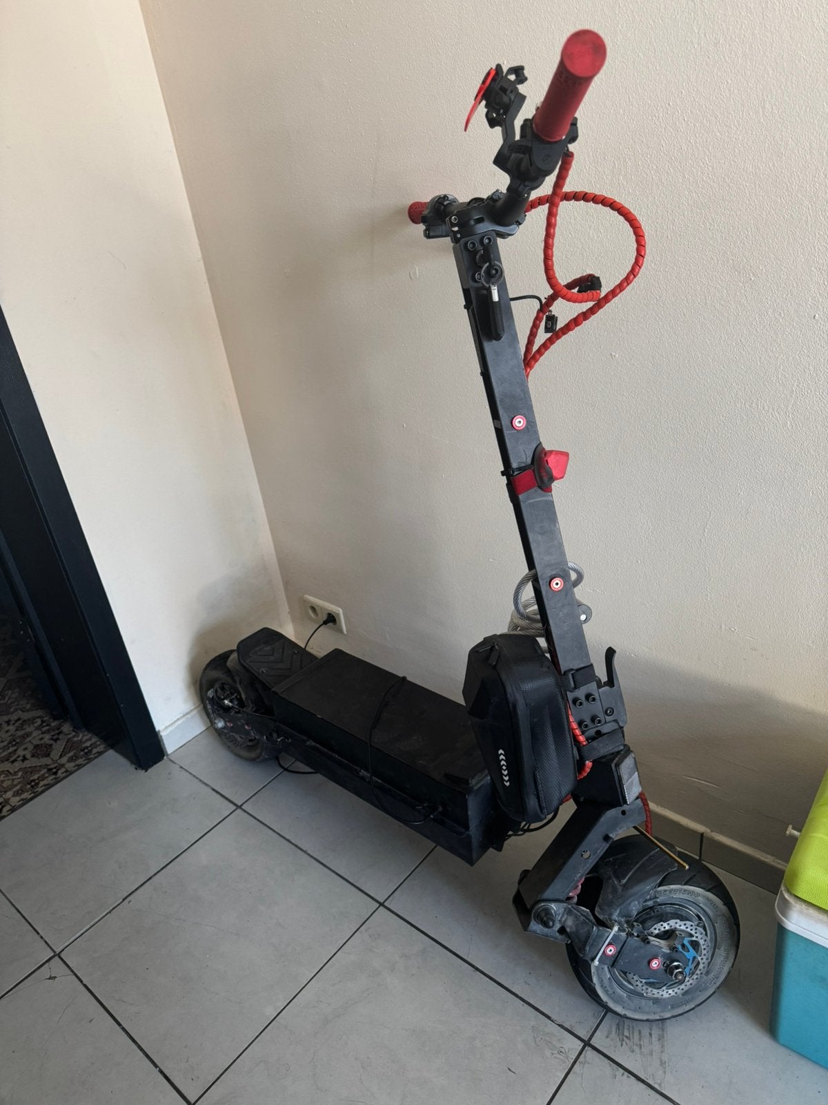 kukirin g4, aangepast gaat 70kmu! Heeft ook zachte standen, Fietsen en Brommers, Ophalen, Zo goed als nieuw