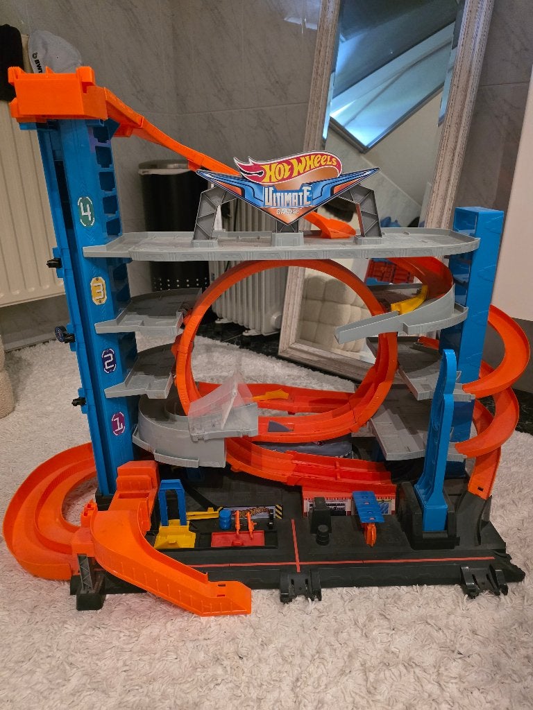 Hotwheels racebaan, Ophalen, Racebaan, Zo goed als nieuw, Hot Wheels