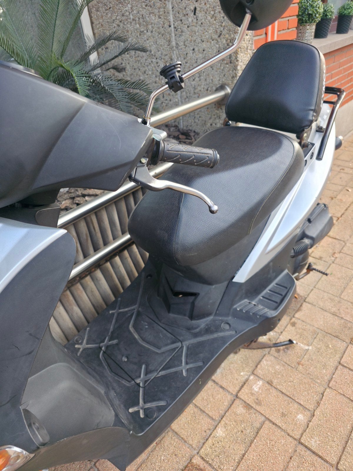Kymco Agility 50 4 Takt / 25KM A Klasse Vast Prijs, Fietsen en Brommers, Ophalen, Gebruikt, Klasse A (25 km/u), Benzine