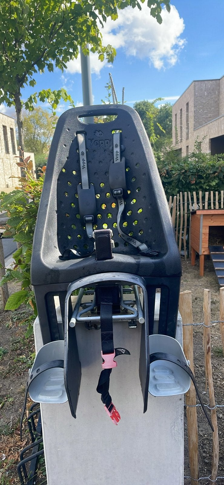 Thule Yepp 2 Maxi - fietsstoeltje - achterzitje, Ophalen, Zo goed als nieuw, Achterzitje