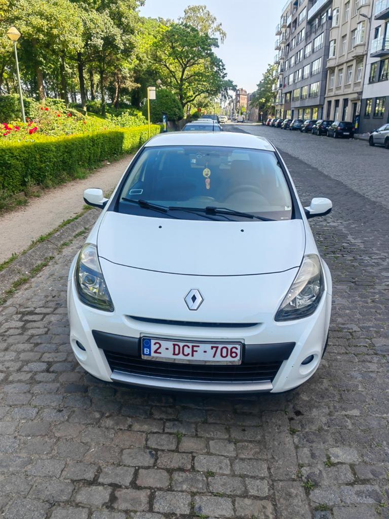 Renault Clio III, Achat, Particulier, 3 portes, Essence