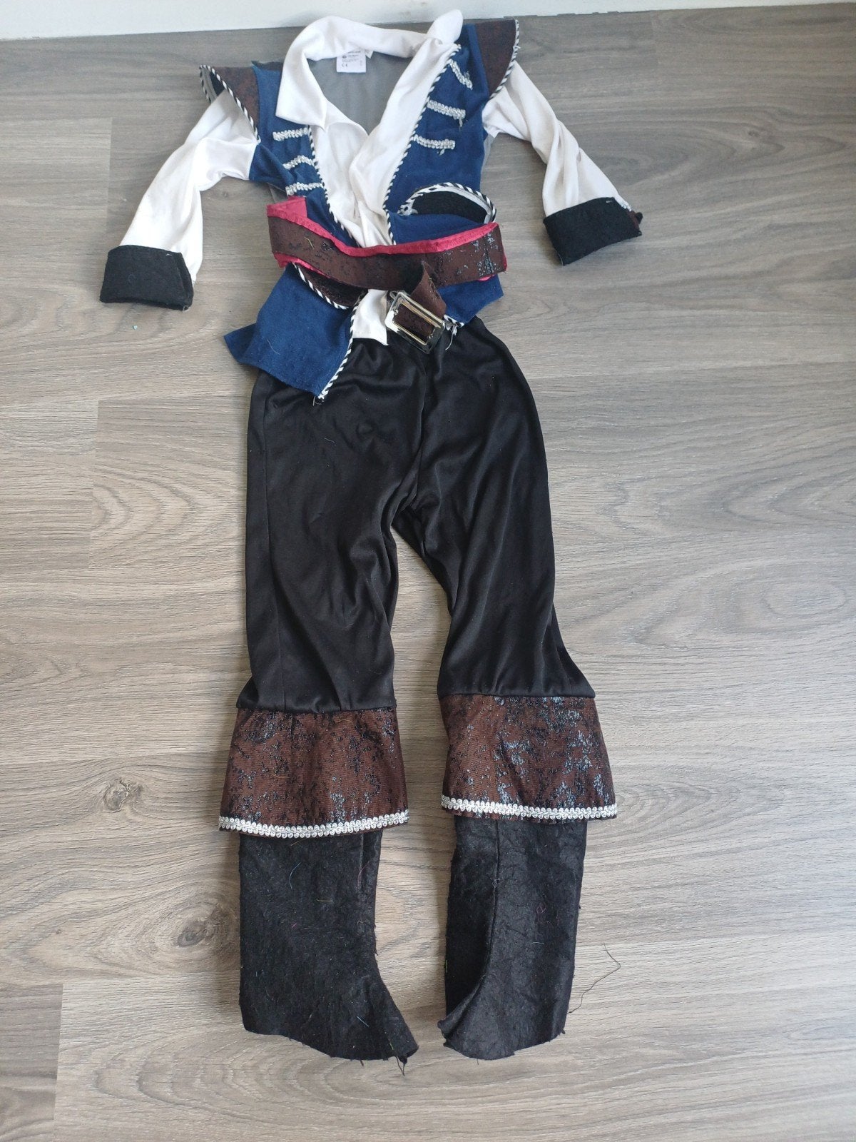 costume de pirate, Vêtements | Hommes, Costumes de carnaval & Vêtements de fête, Enlèvement ou Envoi