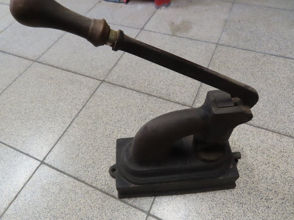 pons machine voor leder, Doe-het-zelf en Bouw, Gereedschap | Overige machines, Ophalen, Gebruikt