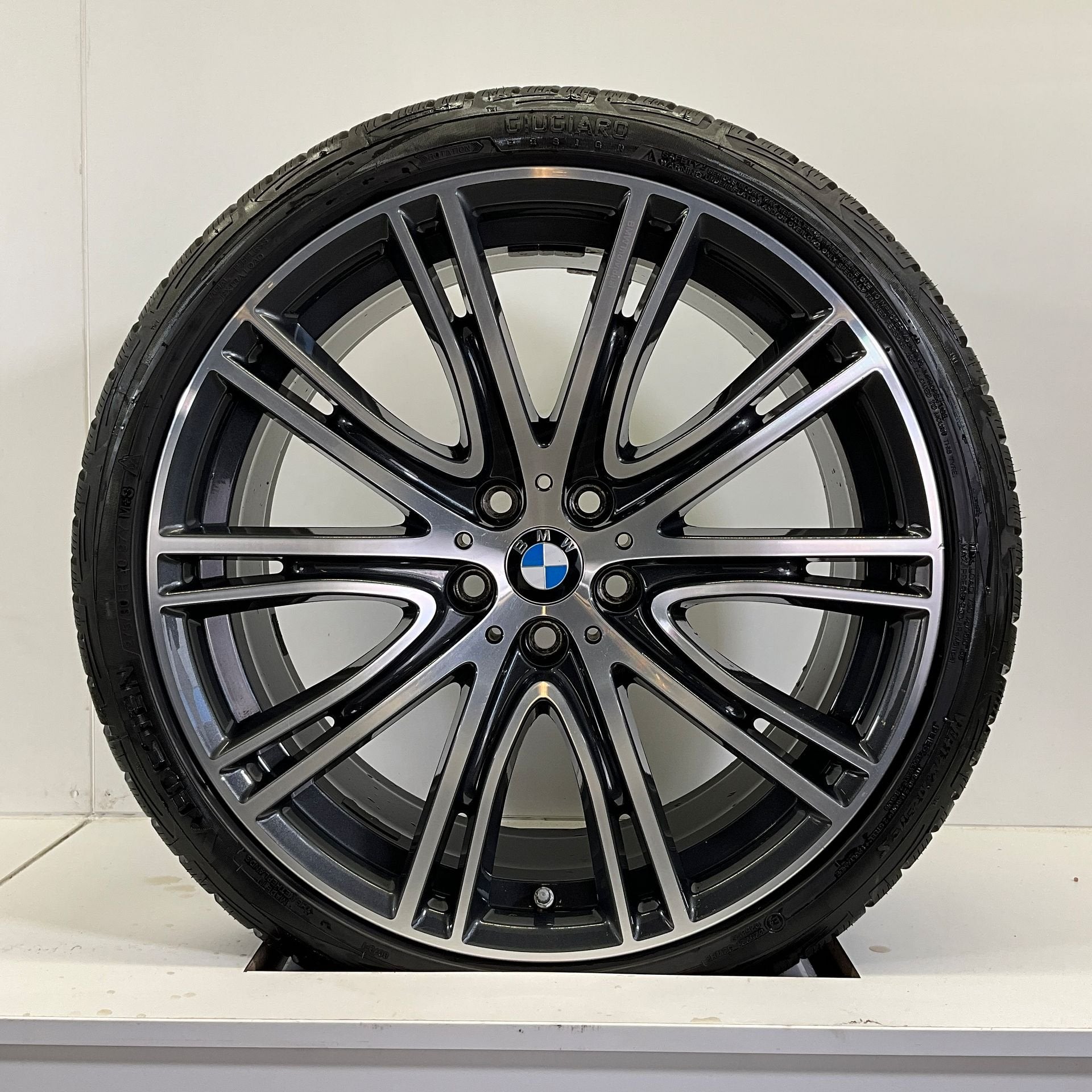 BMW 5 SERIE G30 G31 BREEDSET VELGEN + WINTERBANDEN 20 INCH O, Auto-onderdelen, Banden en Velgen, Banden en Velgen, Winterbanden