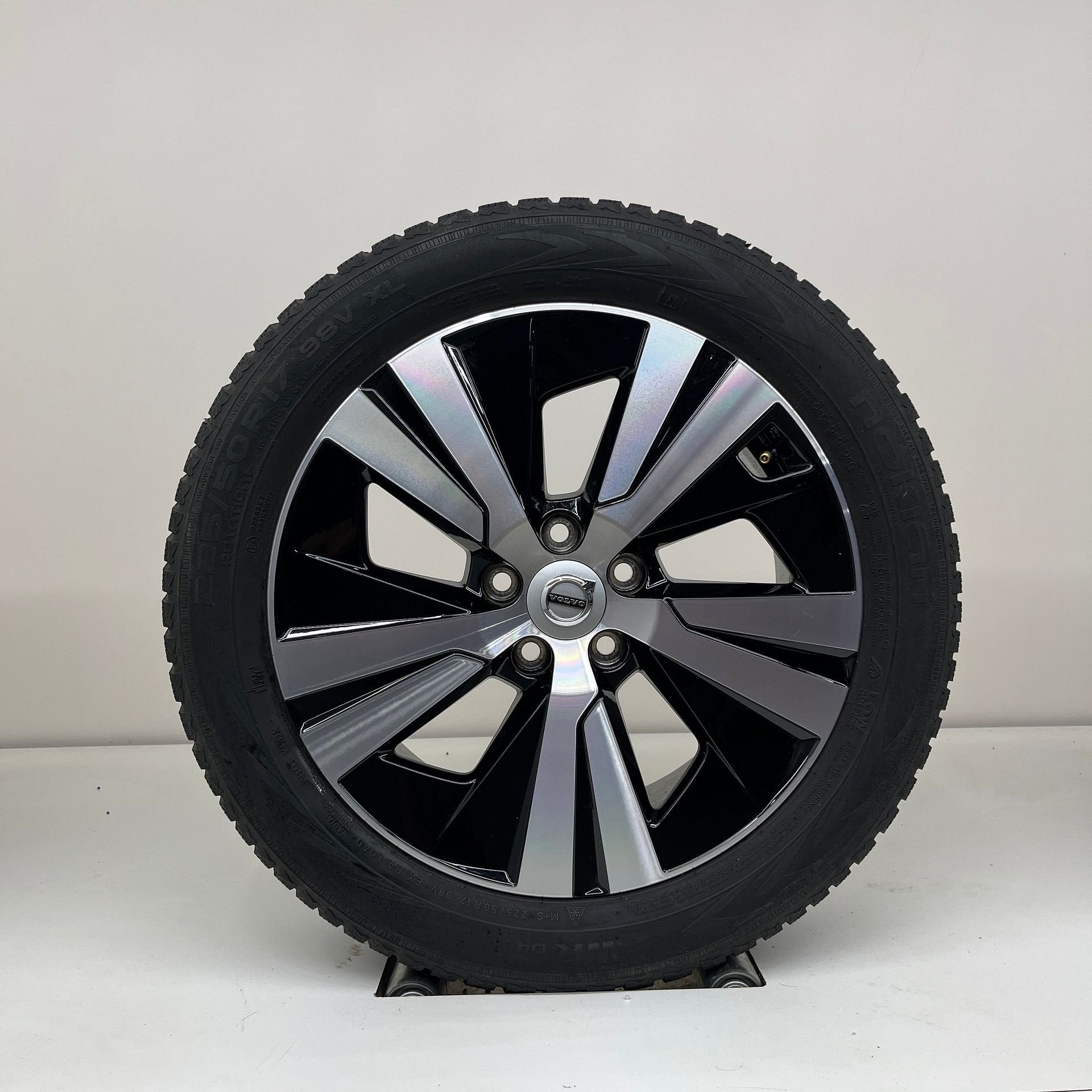 Volvo S60 / V60 - 17 inch - winterbanden, Auto-onderdelen, Banden en Velgen, Gebruikt, Banden en Velgen, 17 inch, Personenwagen