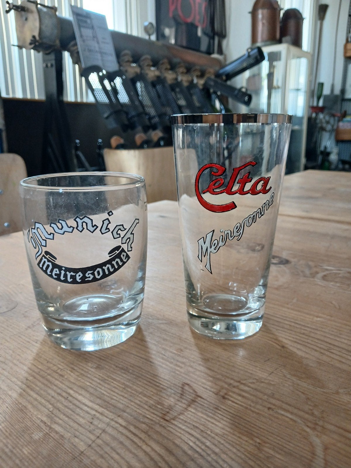 Oude emaille glazen Meiresonne, Gent, Ophalen of Verzenden, Bierglas
