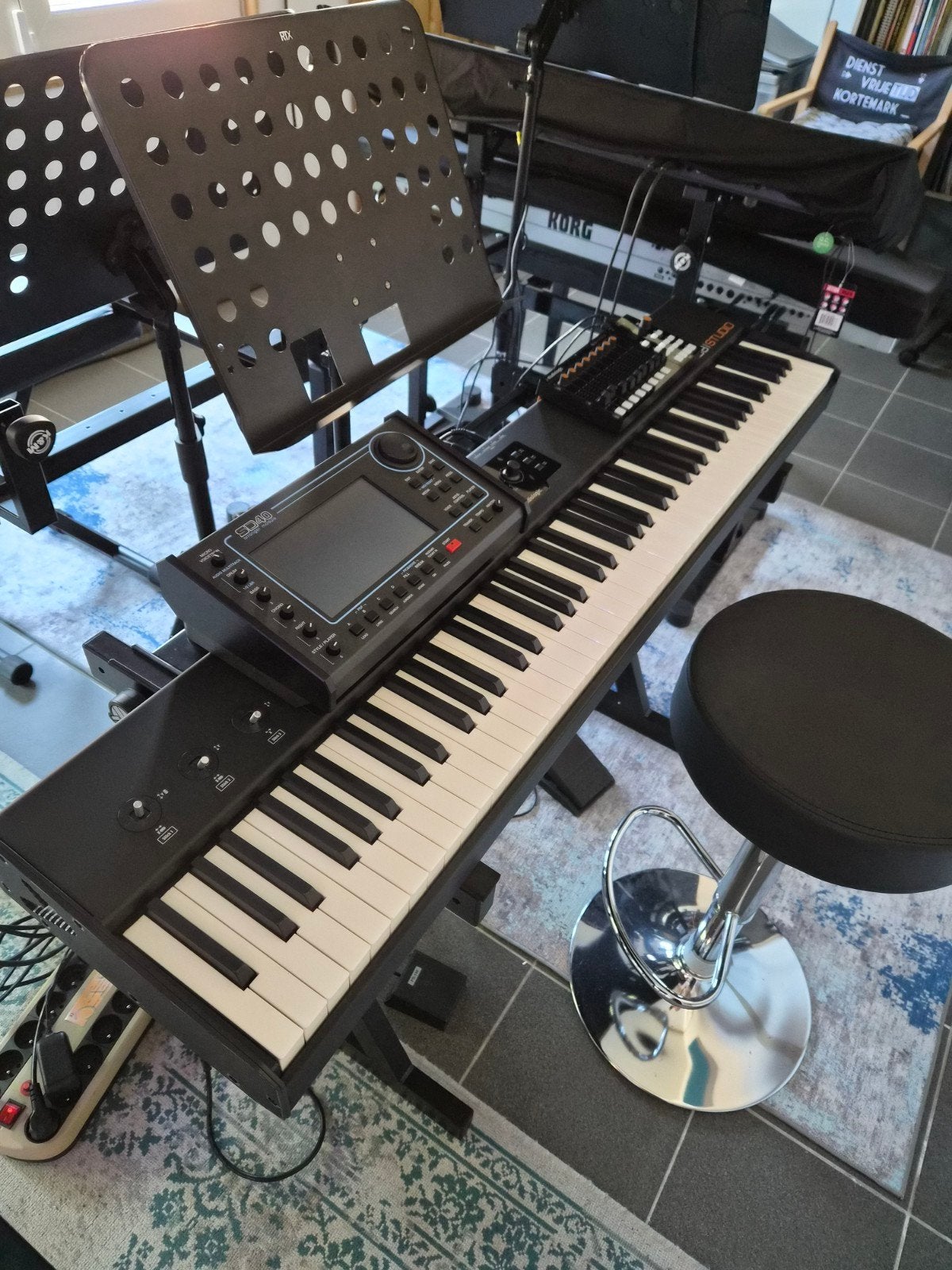 Piano midi Studiologic 88 touches et mixface Studiologic, Musique & Instruments, Claviers, Enlèvement, 88 touches