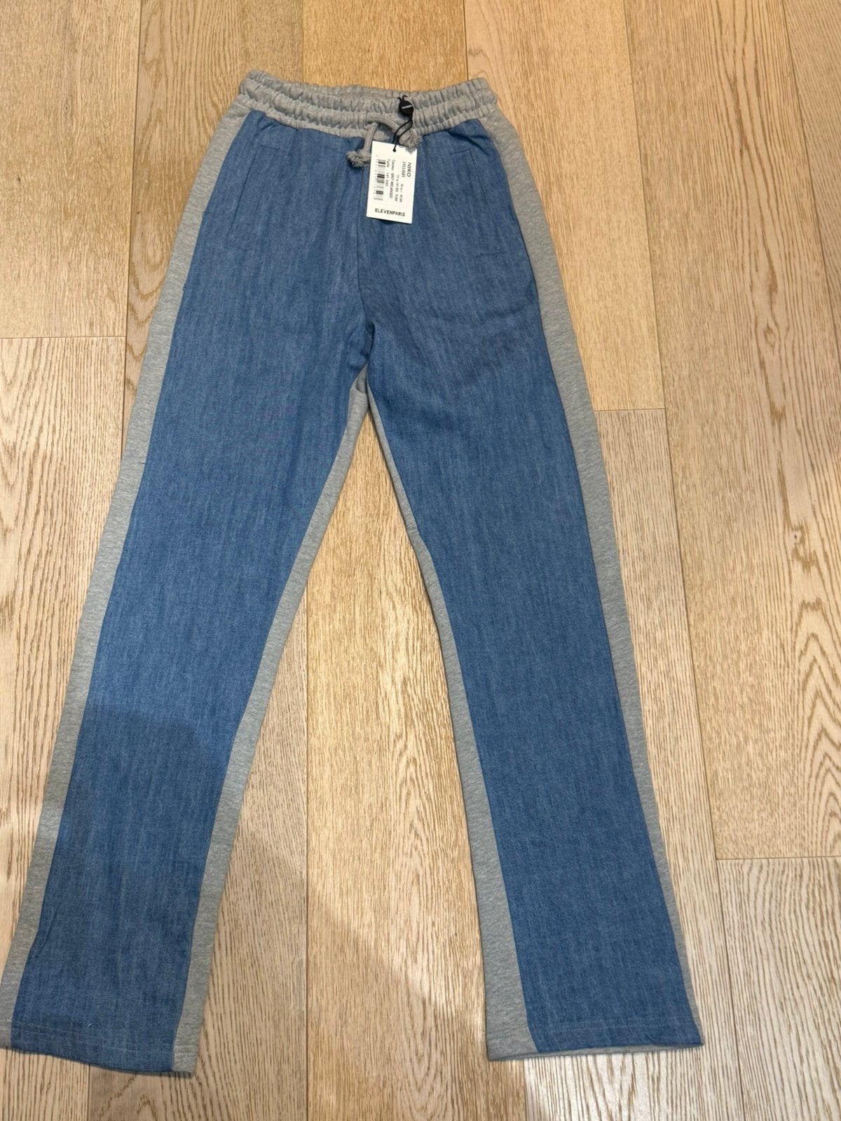 Neuf valeur 79€ Eleven paris t32-34-36, Enlèvement ou Envoi, Neuf, Bleu
