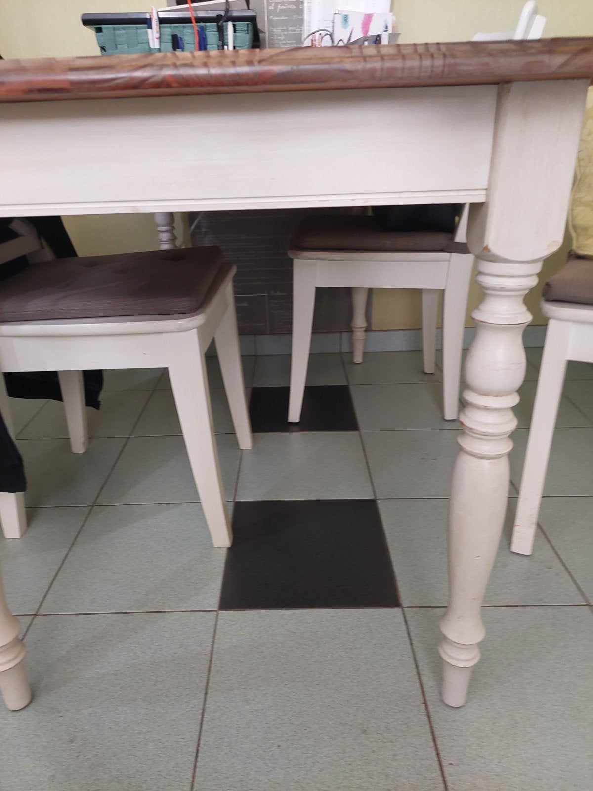 Tafel en 4 stoelen  kleur wit en eiken blad, Antiek en Kunst, Ophalen