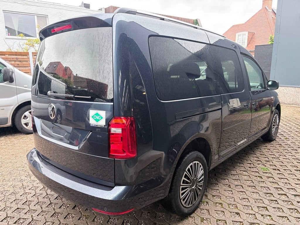 Volkswagen Caddy 7 zitplaatsen - CNG+benzine - Automaat, Auto's, Gebruikt, 4 cilinders, CNG (Aardgas), Blauw