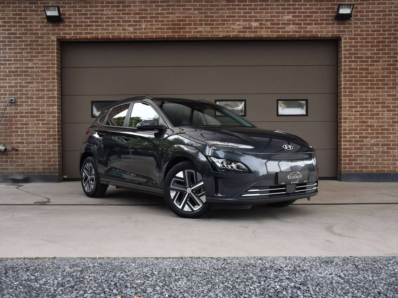 Hyundai Kona 64 KWH SOH 100% / SKY / CARPLAY / HUD / KRELL, Auto's, Zwart, Adaptive Cruise Control, 0 kg, 5 zetels