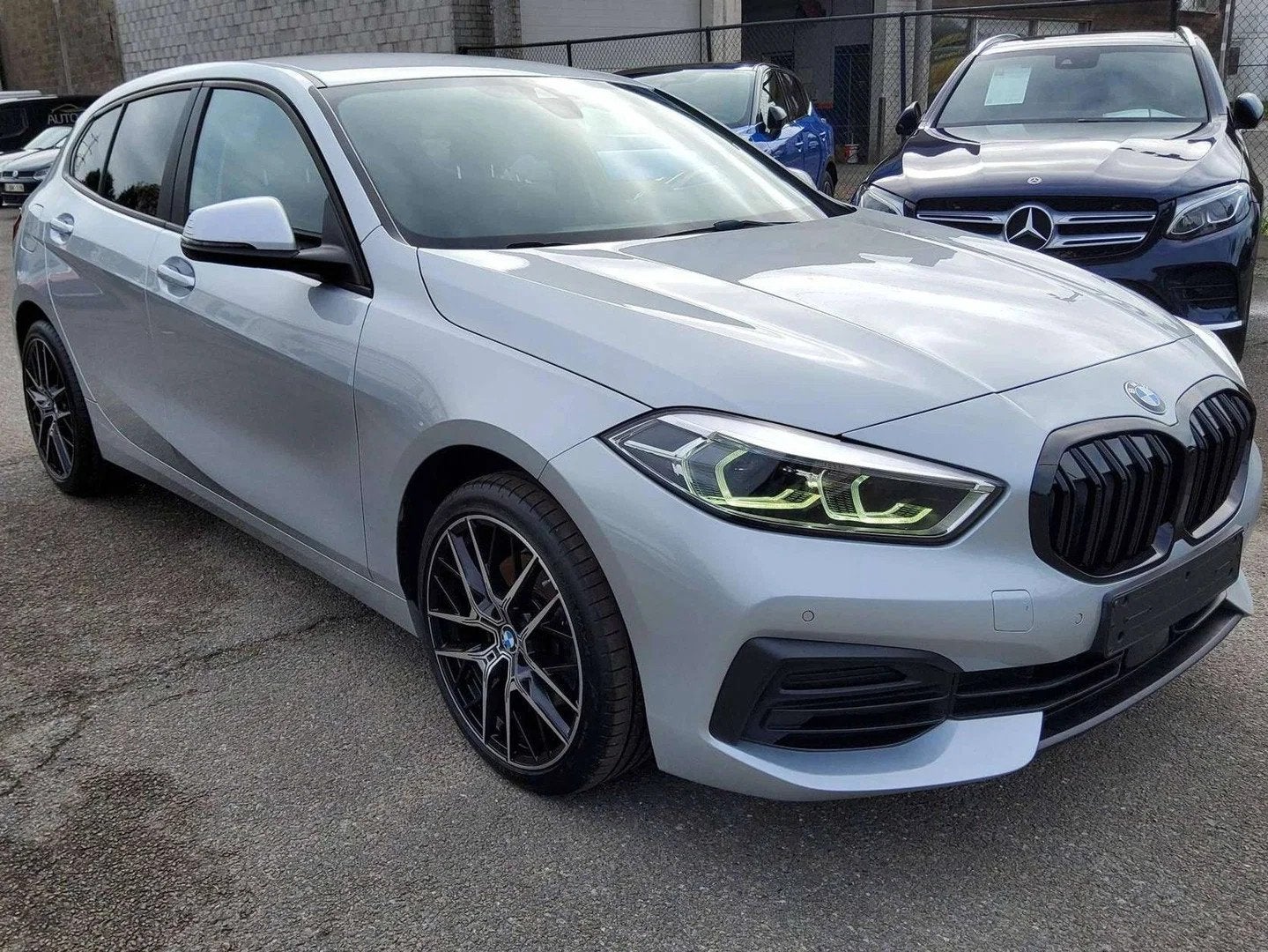 BMW 1 Serie 118 118iA OPF BENZINE AUTOMAAT (bj 2020), Automaat, Gebruikt, Bedrijf, 3 cilinders