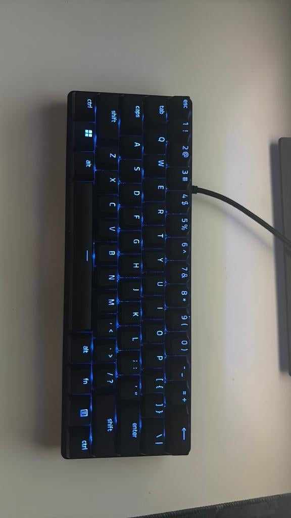 Clavier de jeu Razer Huntsman Mini 60 % - RGB, Clavier gamer, Enlèvement ou Envoi, Comme neuf, Razer