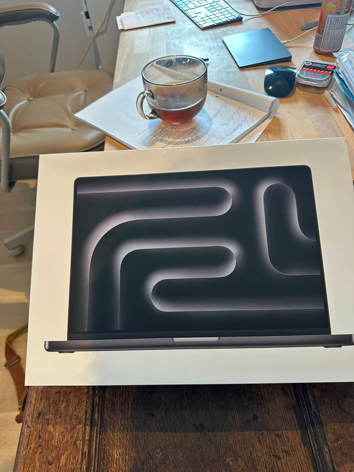 MacBook Pro 16" - Apple M5 Max chip - NIEUW IN DOOS, Computers en Software, Ophalen, Nieuw, Overige modellen, Onbekend