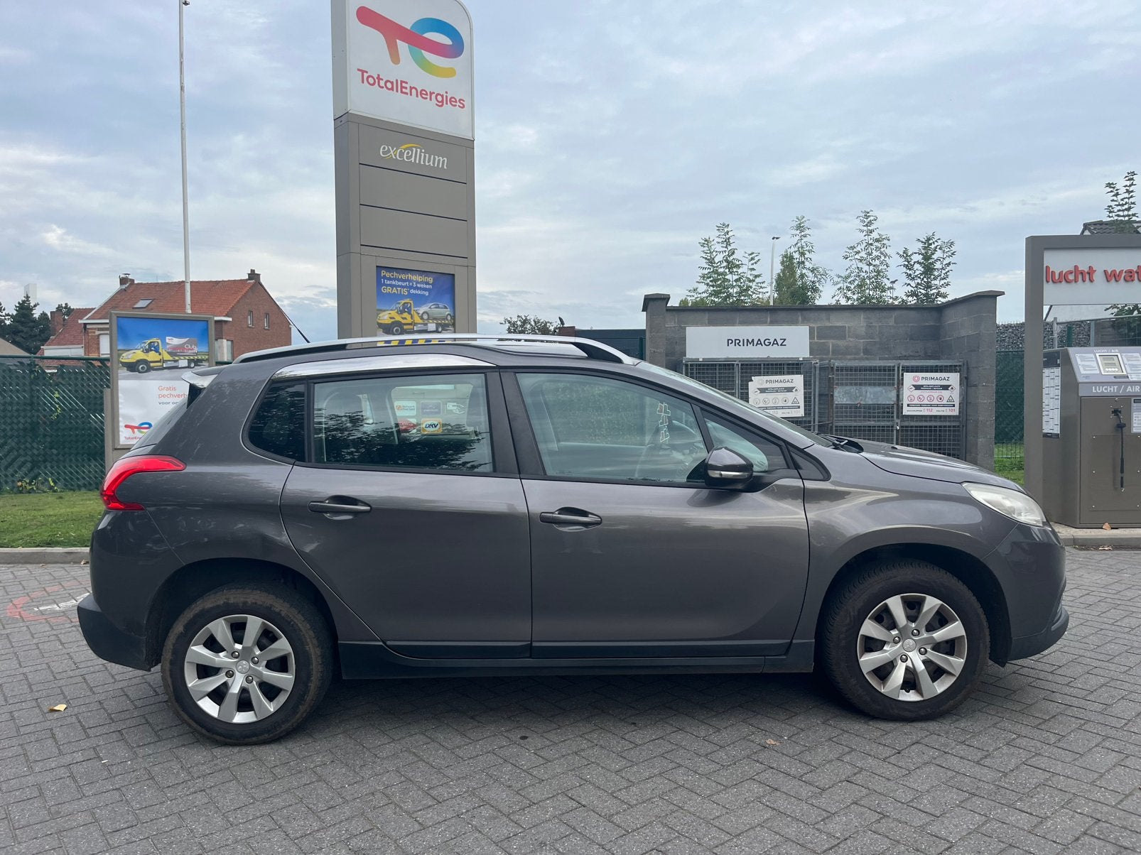Peugeot 2008 1.2 Puretech 2015/169000 km, Auto's, Bedrijf, Te koop, Boordcomputer, https://public.car-pass.be/vhr/6d52801c-ef0f-46d2-af01-c28a290dad79