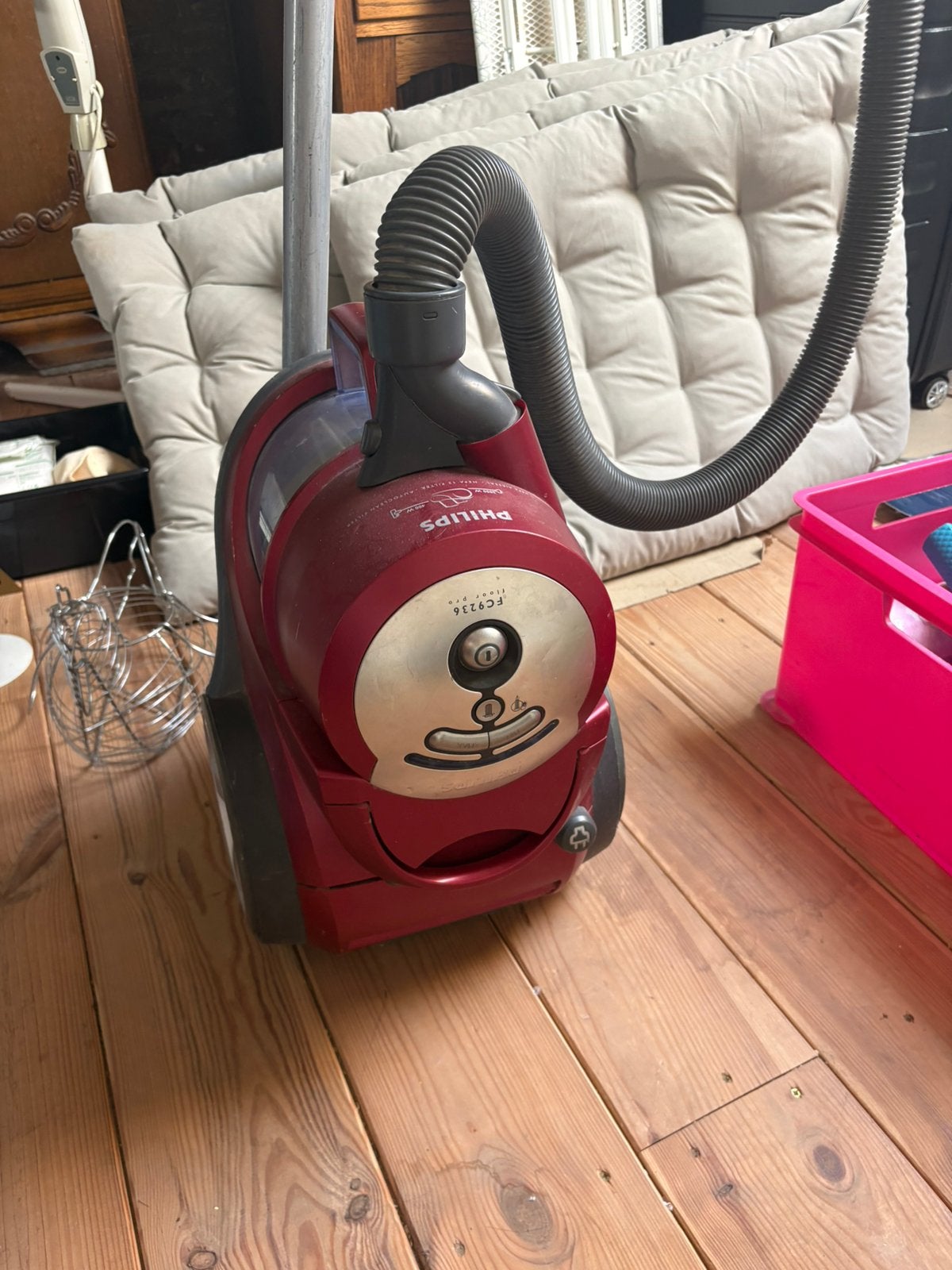 Stofzuiger Philips 2000w, Elektronische apparatuur, Stofzuigers, Ophalen, Gebruikt, Reservoir, Philips