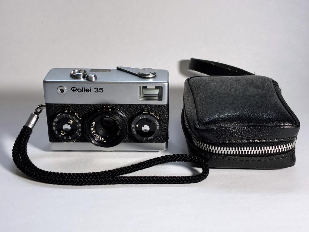 Rollei 35 met Tessar 40mm f/3.5 in Prachtige Staat, Audio, Tv en Foto, Fotocamera's Analoog, Ophalen of Verzenden, Zo goed als nieuw