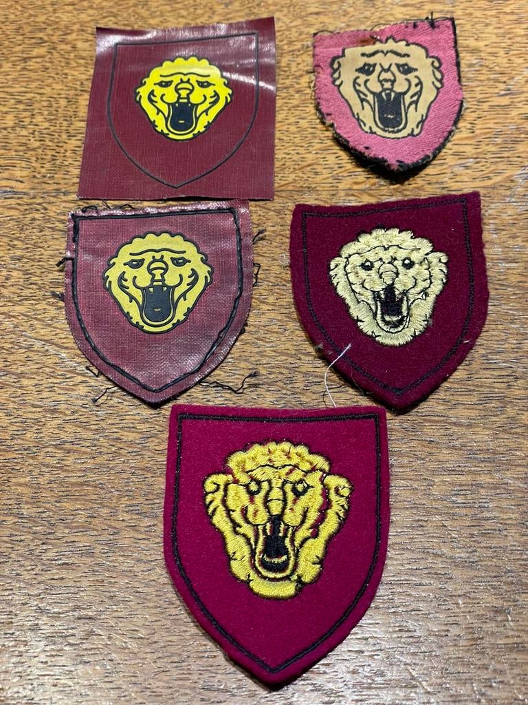 BE abl 1e Legerkorps mouw patches, Verzenden, Landmacht, Embleem of Badge