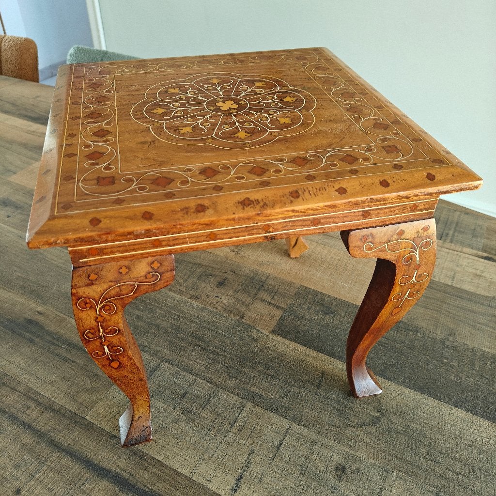 Table d'appoint indienne en bois, Moins de 55 cm, Carré, Enlèvement, Utilisé