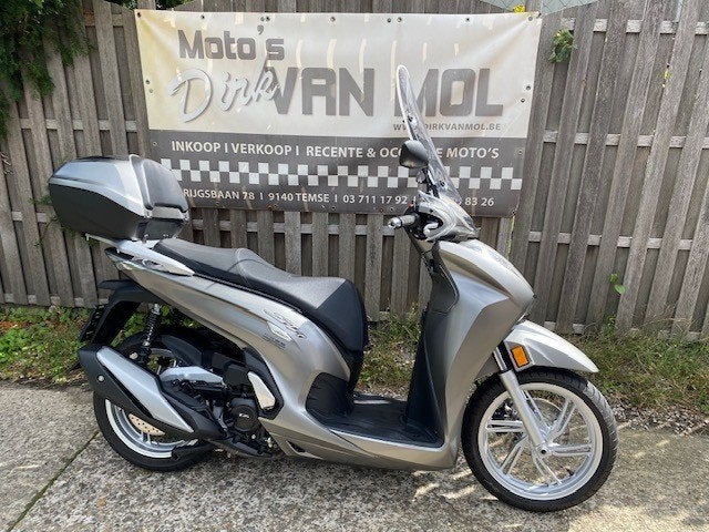 honda sh 350i abs bj 2023 zeer goede staat vele opties, 350 cm³, Scooter, Entreprise, Occasion