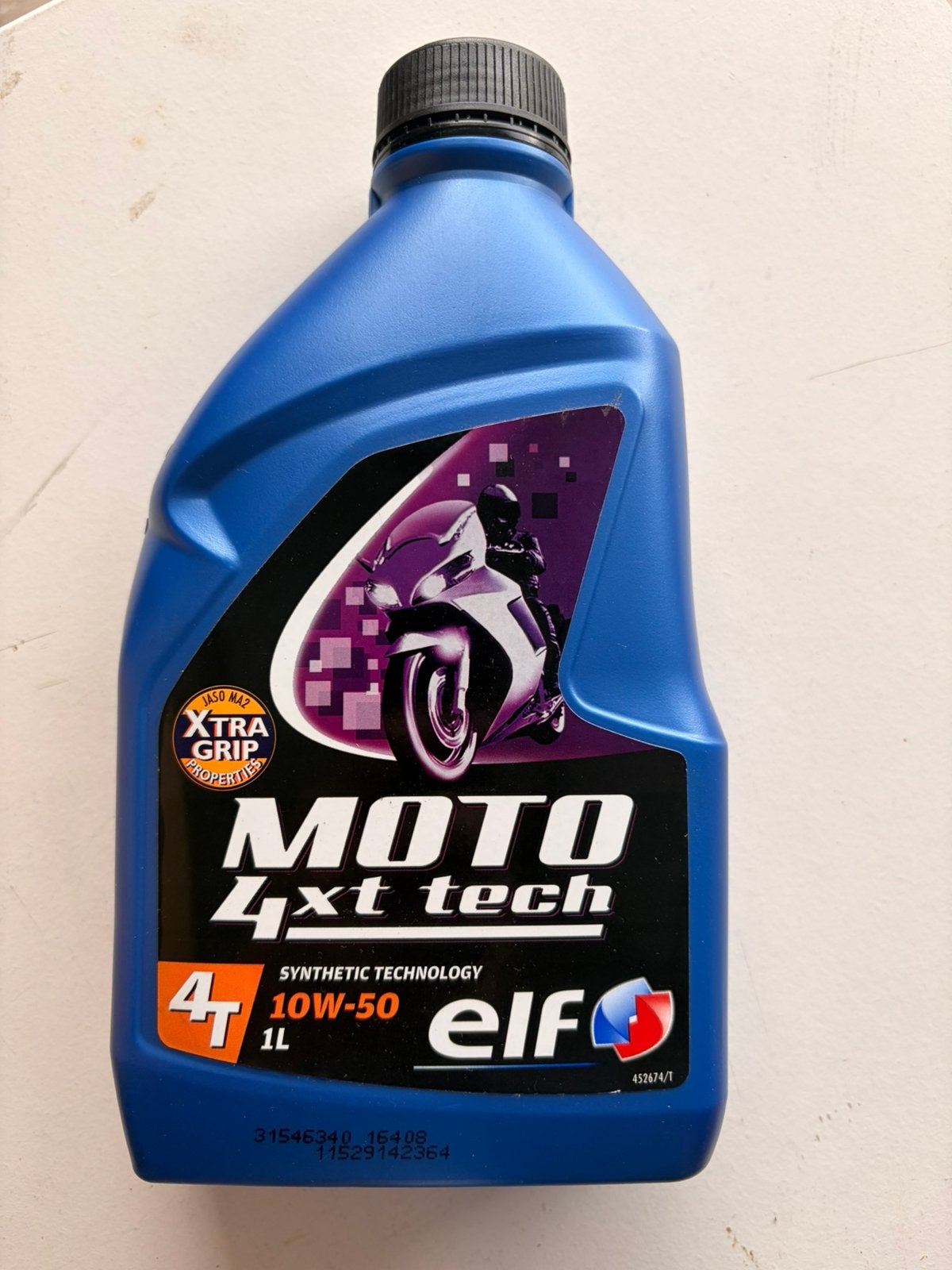 14x 1L = €40 totaal ELF Moto 4 XT Tech 10W-50 motorolie, Ophalen