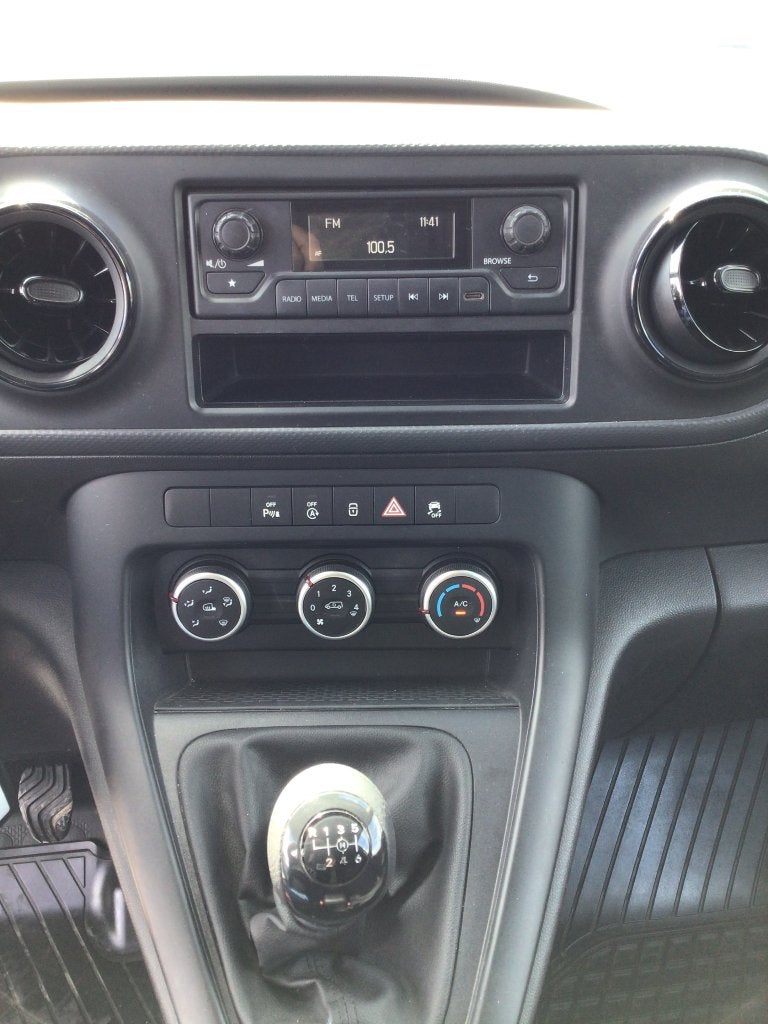 mercedes citan 110cdi 2023 46000km 13950e ex, Autos, Argent ou Gris, Achat, Rétroviseurs électriques, Euro 6