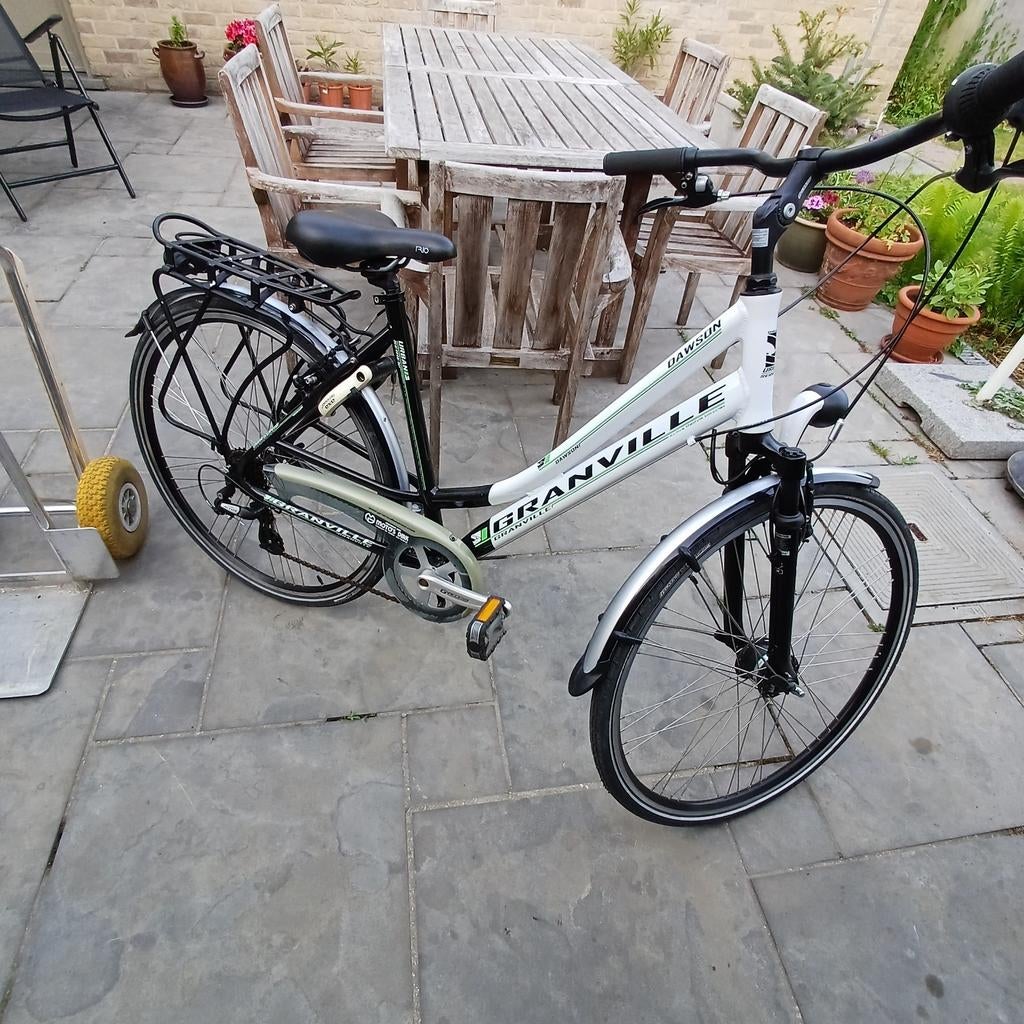 Damesfiets, Fietsen en Brommers, Ophalen