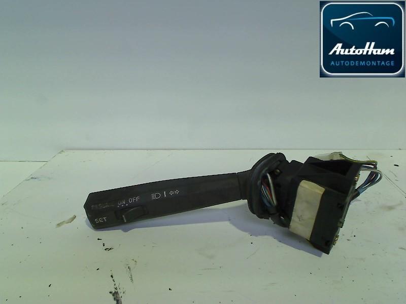 KNIPPERLICHTSCHAKELAAR Volvo S70 (01-1996/11-2000), Gebruikt, Volvo