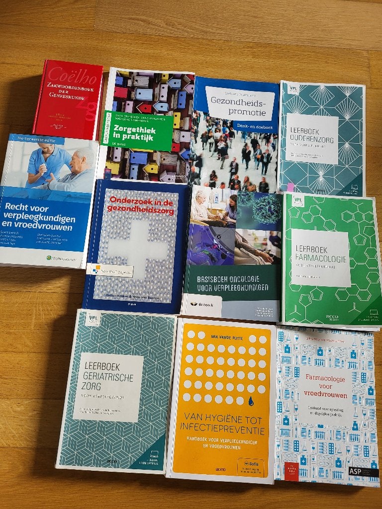 boeken verpleegkunde en vroedkunde Bachelor Vives, Boeken, Ophalen of Verzenden, Gelezen, Hoger Onderwijs