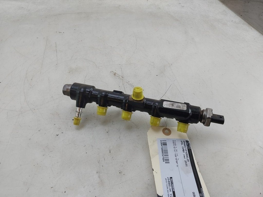 BRANDSTOFVERDELER Opel Combo Cargo (|9821399680|192602674|), Gebruikt, Opel
