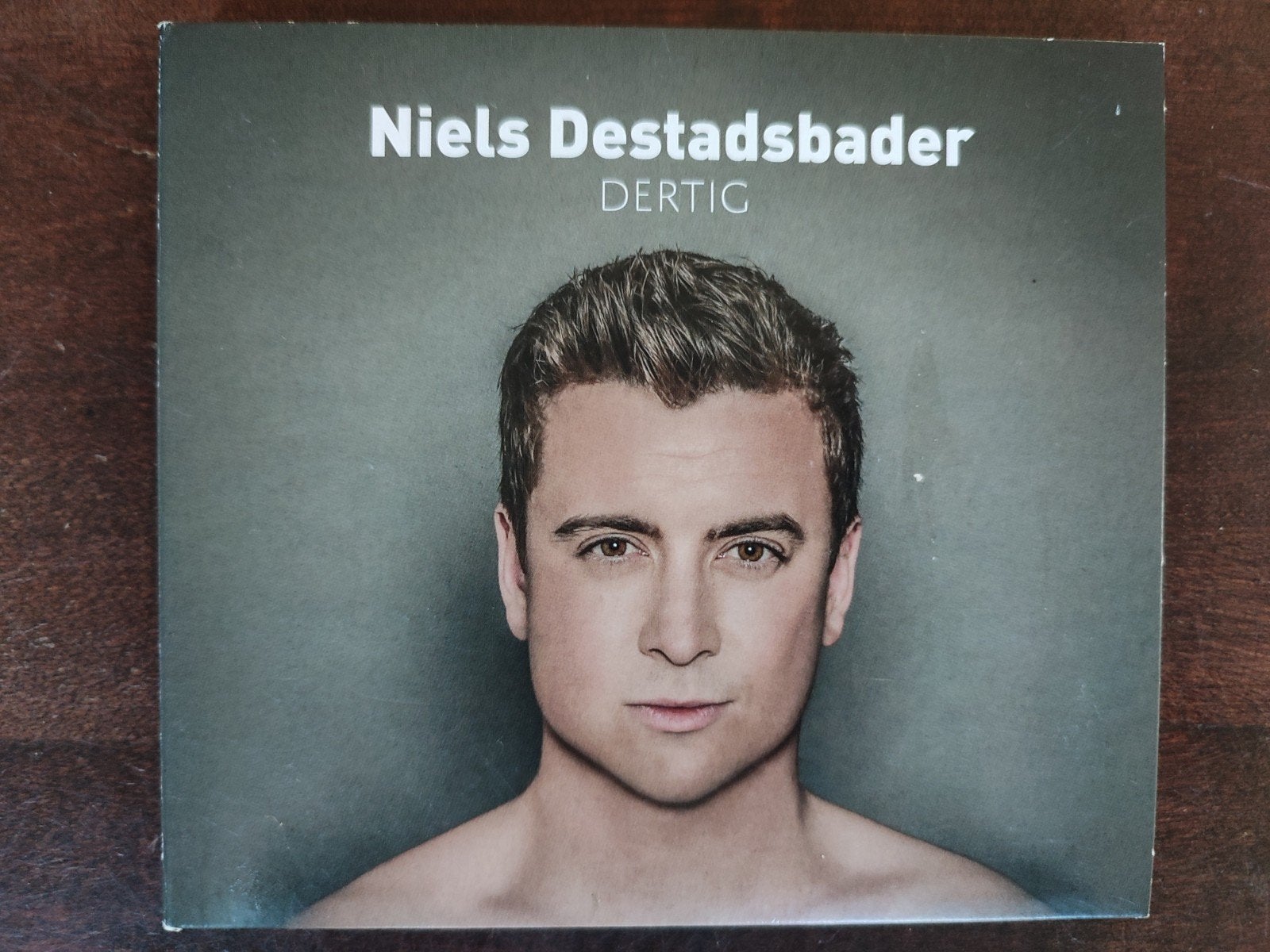 CD : NIELS DESTADSBADER - DERTIG, Enlèvement ou Envoi, Comme neuf