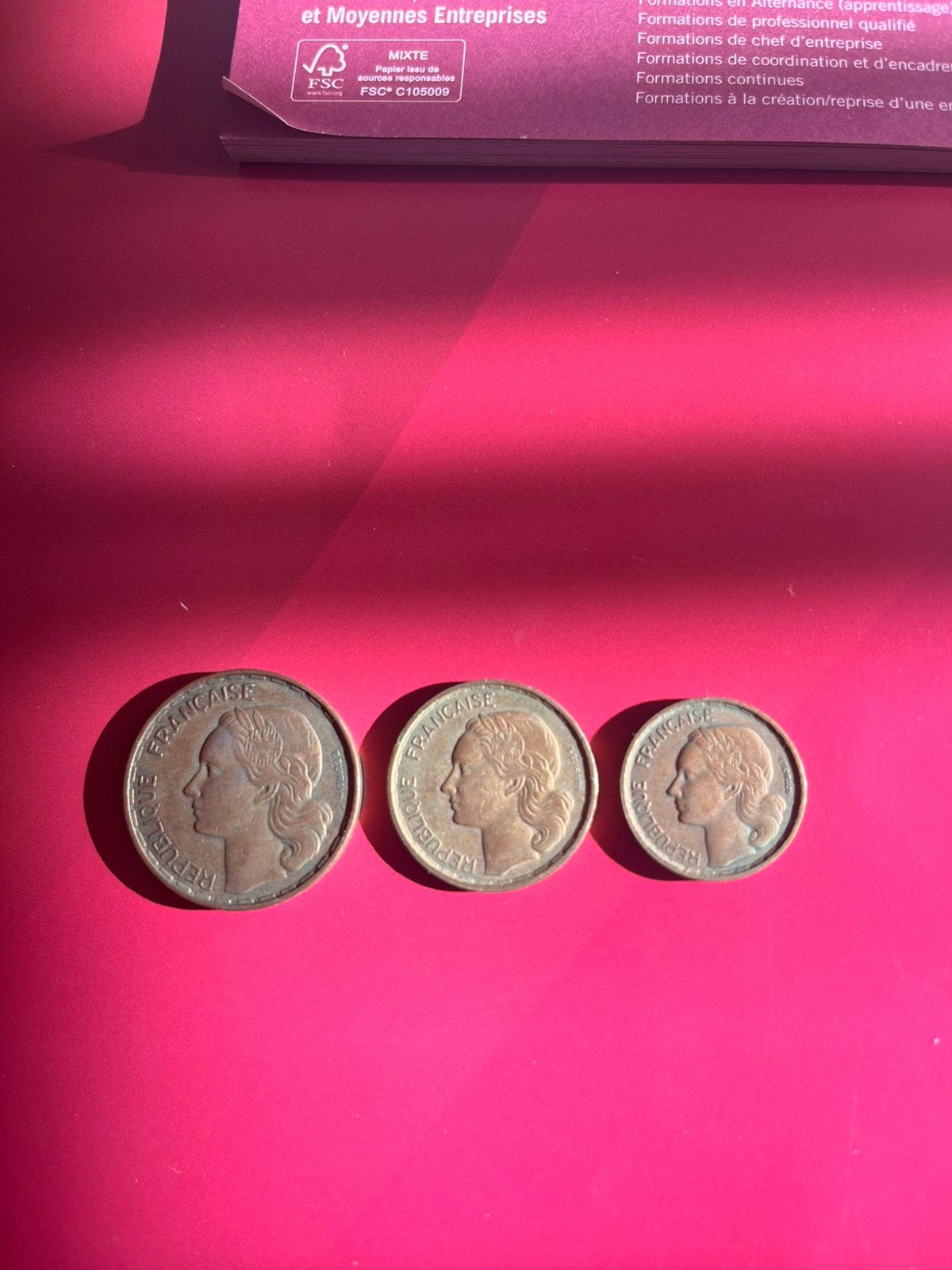 France 50, 20, 10 francs 1952-1950 B- 1953 VF-25, Enlèvement ou Envoi, Monnaies et Billets de banque