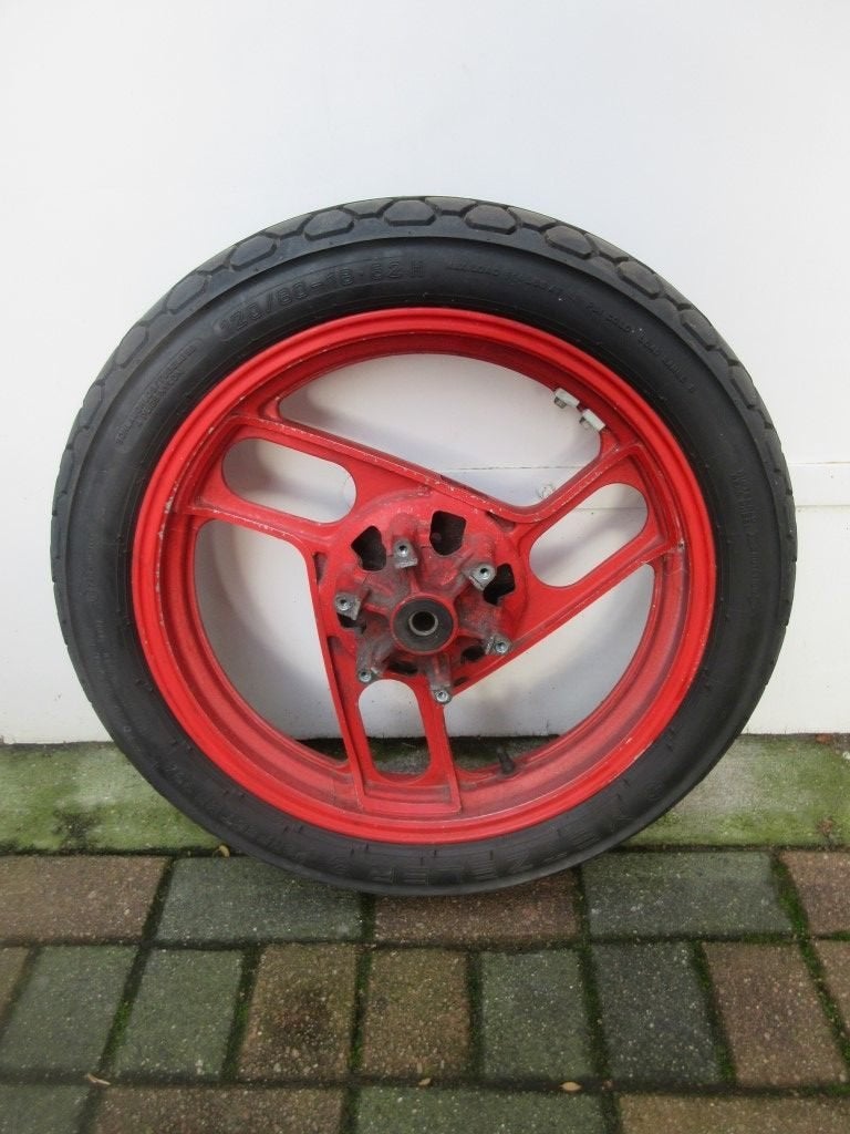 Yamaha FZ600 achterwiel FZ 600 achtervelg wiel velg achter, Ophalen of Verzenden, Gebruikt