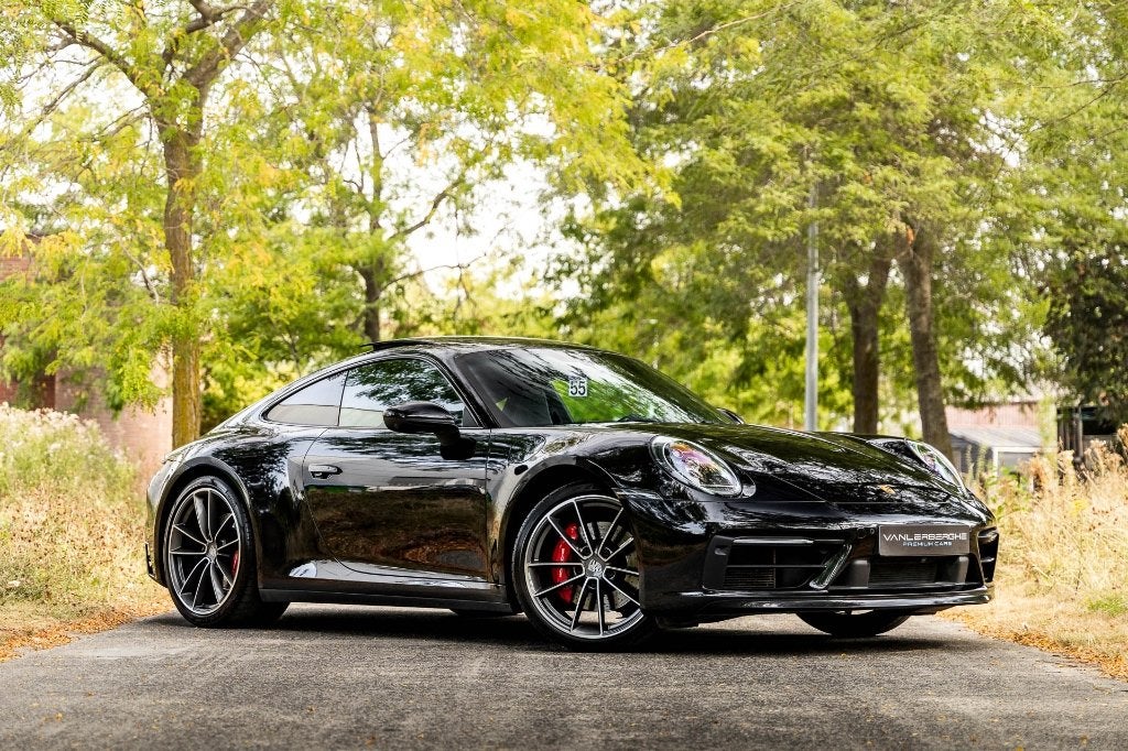 Porsche 992 4S Coupé * SportDesign * SportChrono * BOSE *, Auto's, Porsche, Automaat, https://public.car-pass.be/vhr/32bd36a6-b3a7-45bb-a5c5-9dcc33608173