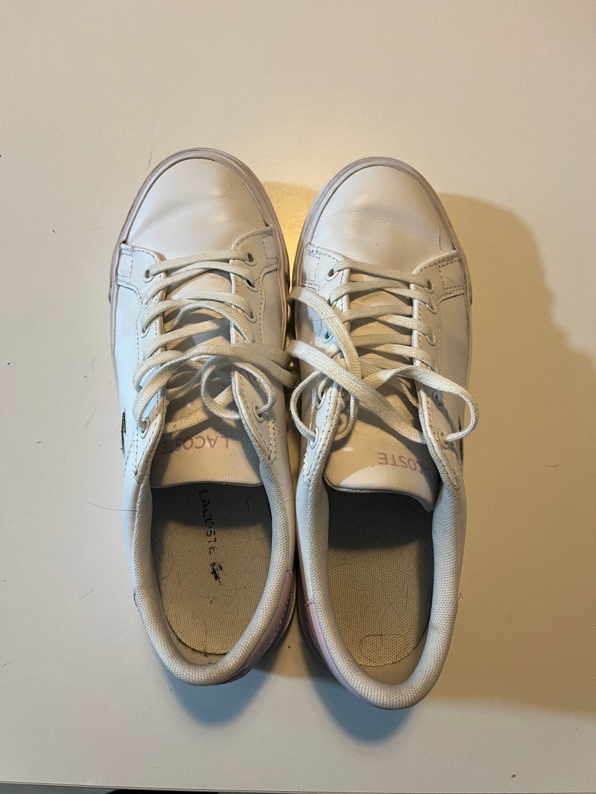 Sneakers van Lacoste, Ophalen, Wit, Sneakers, Gedragen