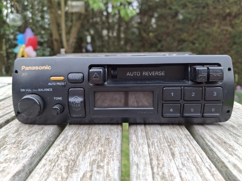 Autoradio met cassetterecorder, Enlèvement