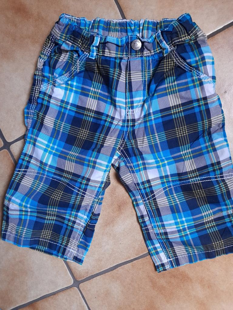 Mooie bermuda, jongens, amper gedragen, mt 116, Kinderen en Baby's, Kinderkleding | Maat 116, Broek, DopoDopo, Ophalen of Verzenden
