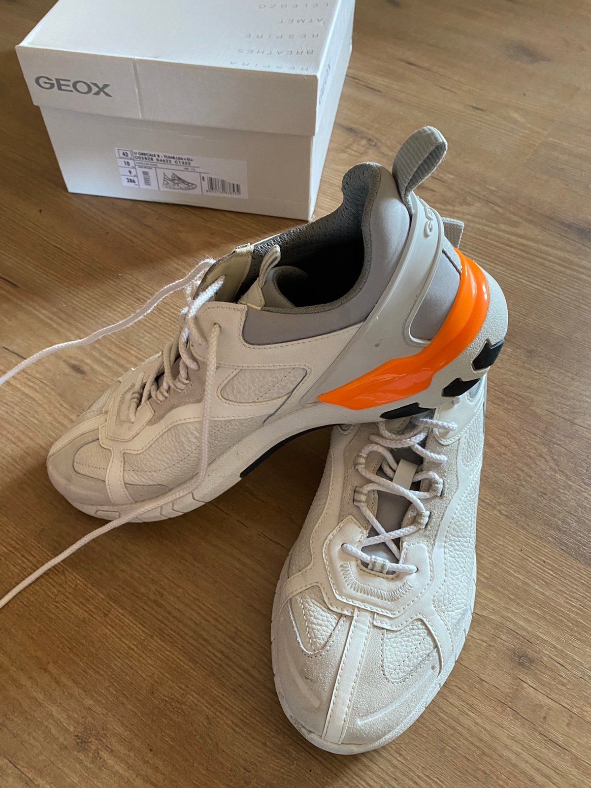 Geox sneakers schoenen maat 43, Kleding | Heren, Wit, Ophalen of Verzenden, Zo goed als nieuw, Sneakers