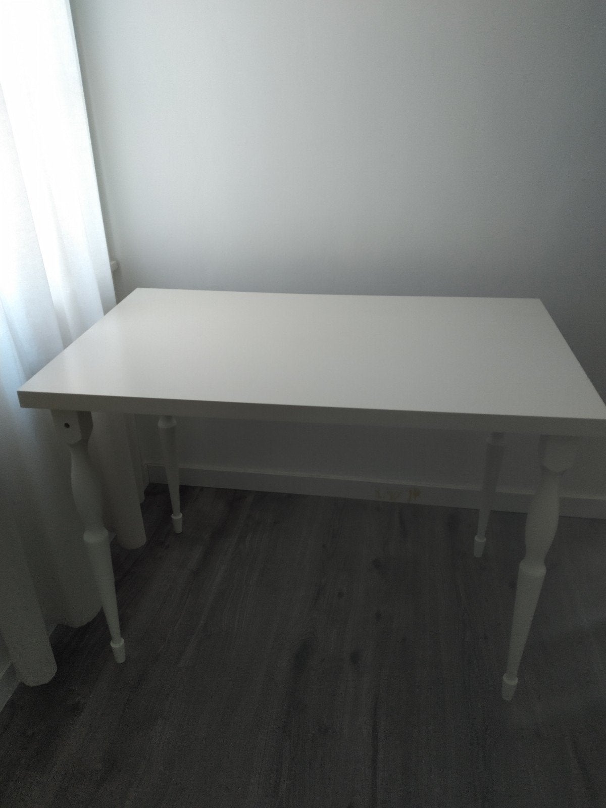 Ikea tafeltje, Ophalen